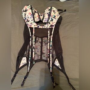 Victoria Secret 36C corset